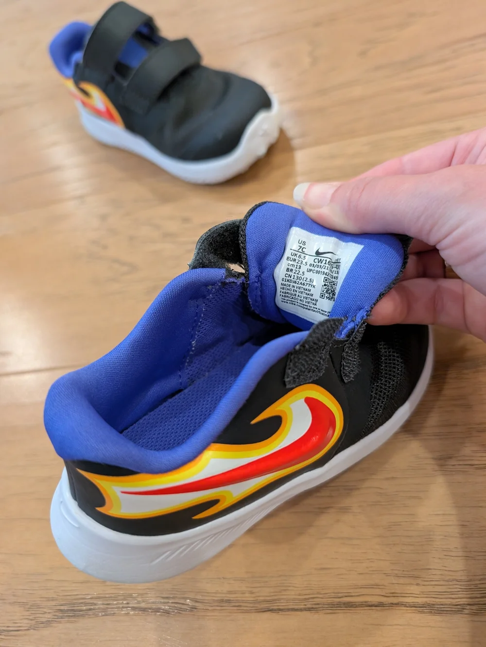 Nike kids star